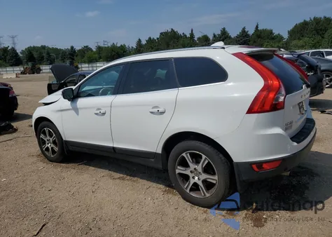 2011 Volvo Xc60 T6 из США, поврежденный, VIN YV4902DZ5B2146684